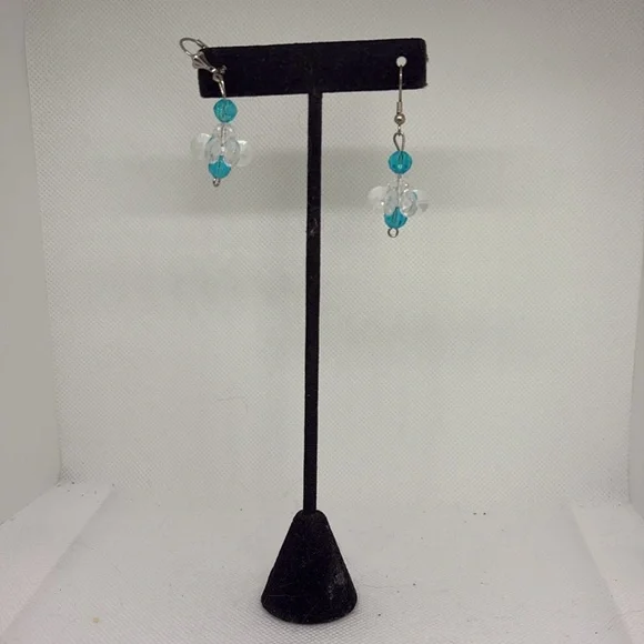 Vintage Clear Plastic Beaded Bracelet/Necklace (set of 2 pairs of earrings) Set - Picture 11 of 16